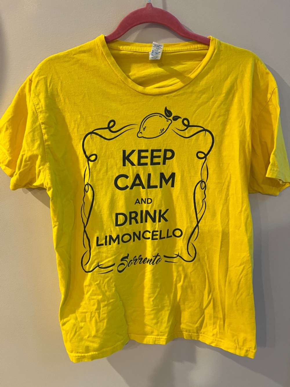 Keep Calm and Drink Limoncello Yellow Graphic Tee Sorrento Size Large
